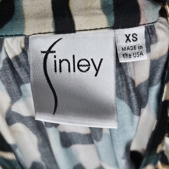 Womens Finley Morrisey Top Jungle Animal Print Tie Keyhole Neck Viscose Size XS - Picture 10 of 11